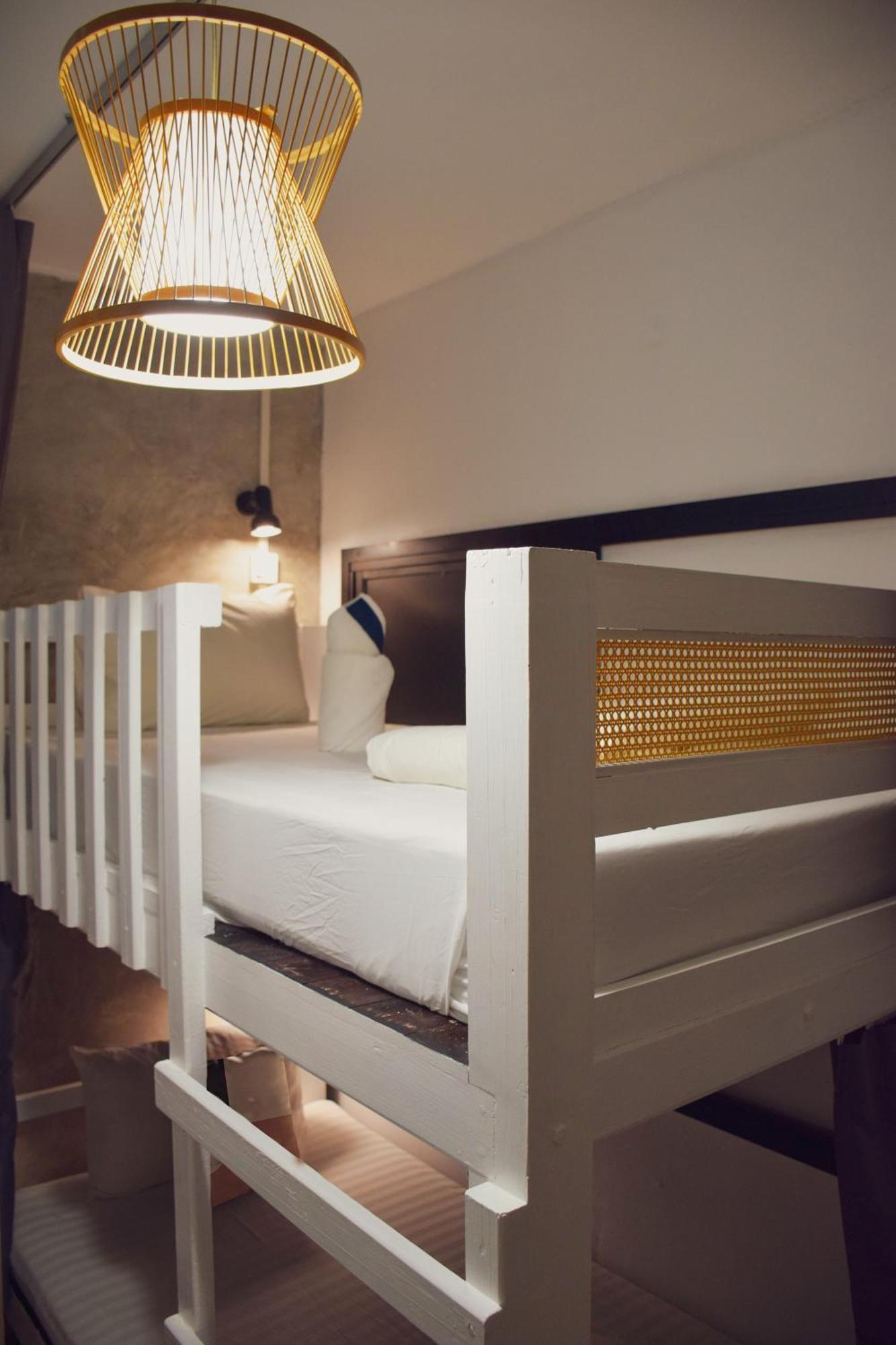 Costa Bed Hua Hin Hostel Εξωτερικό φωτογραφία